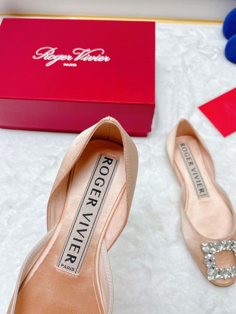 Roger Vivier flat shoes